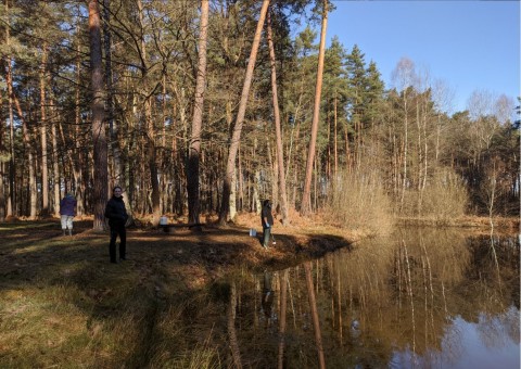 Pobieranie prób wody – Dziewin (gm. Drwinia)